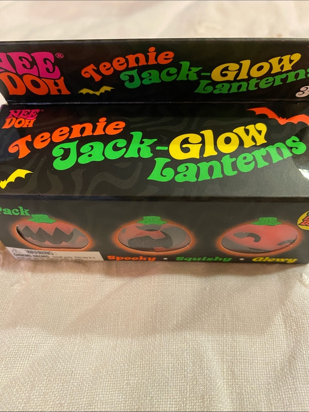 **AUTHENTIC** NeeDoh Teenie Jack-O-Glow Lanterns 3-Pack - Picture 3 of 6